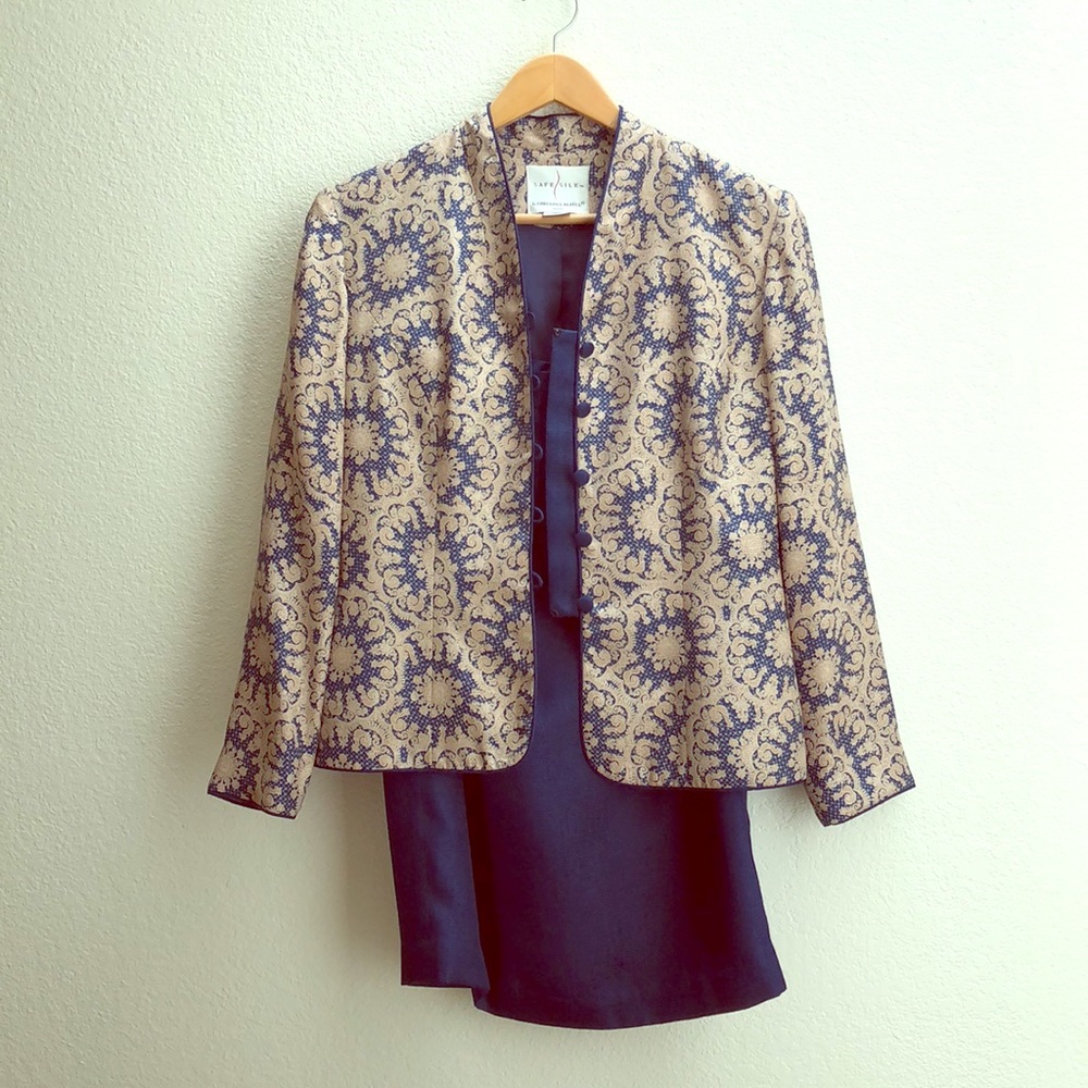 Adrianna Papell 2pc Silk Suit - 6P